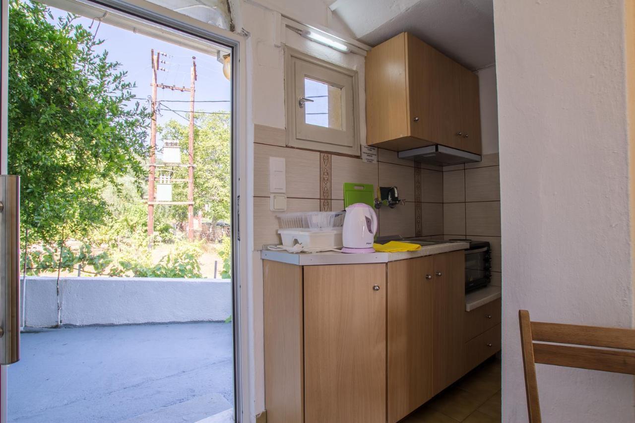 Aggeliki Apartments Dassia By Hotelius 卡托克拉克阿纳 外观 照片