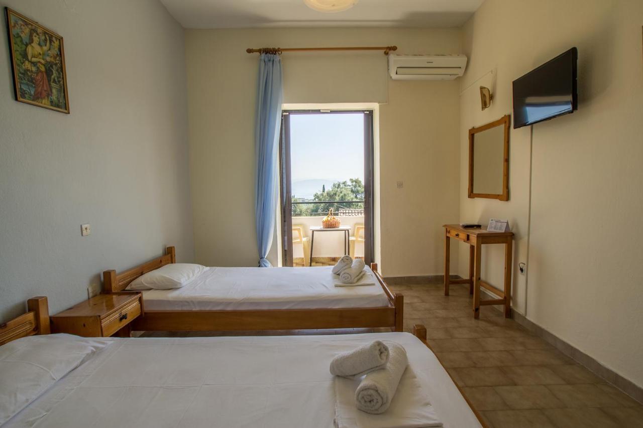 Aggeliki Apartments Dassia By Hotelius 卡托克拉克阿纳 外观 照片